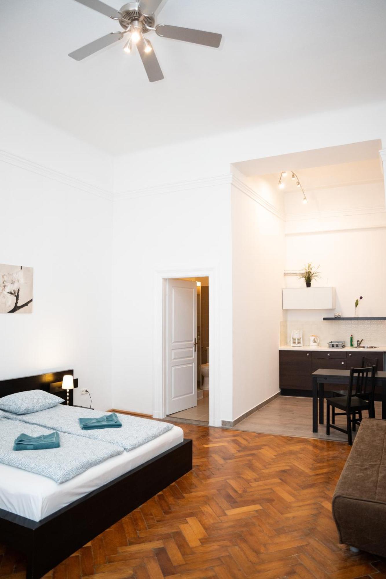 Daphne Deluxe Apartment Budapest Luaran gambar