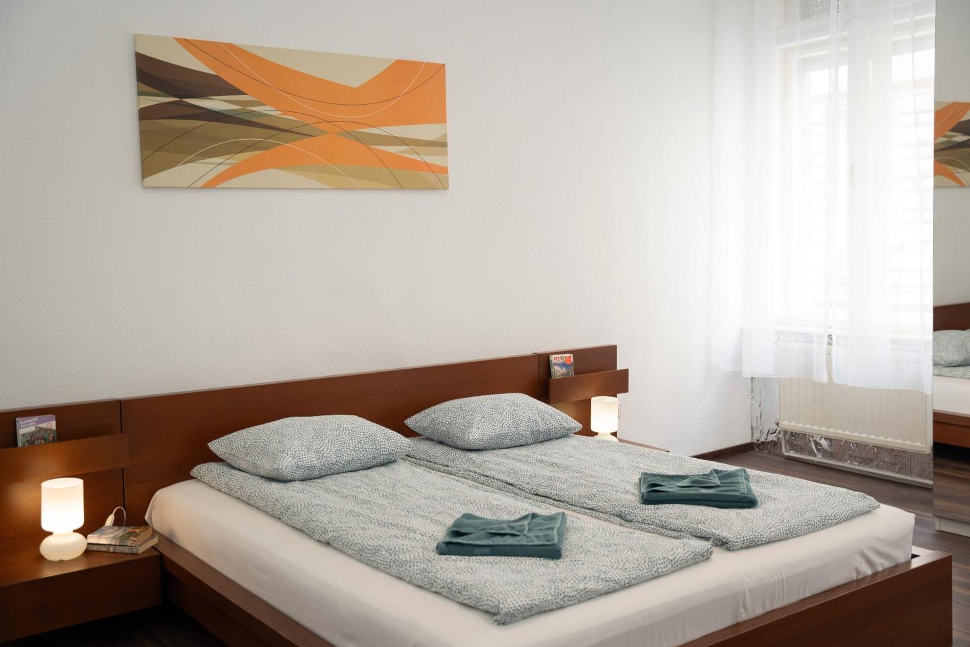 Daphne Deluxe Apartment Budapest Luaran gambar
