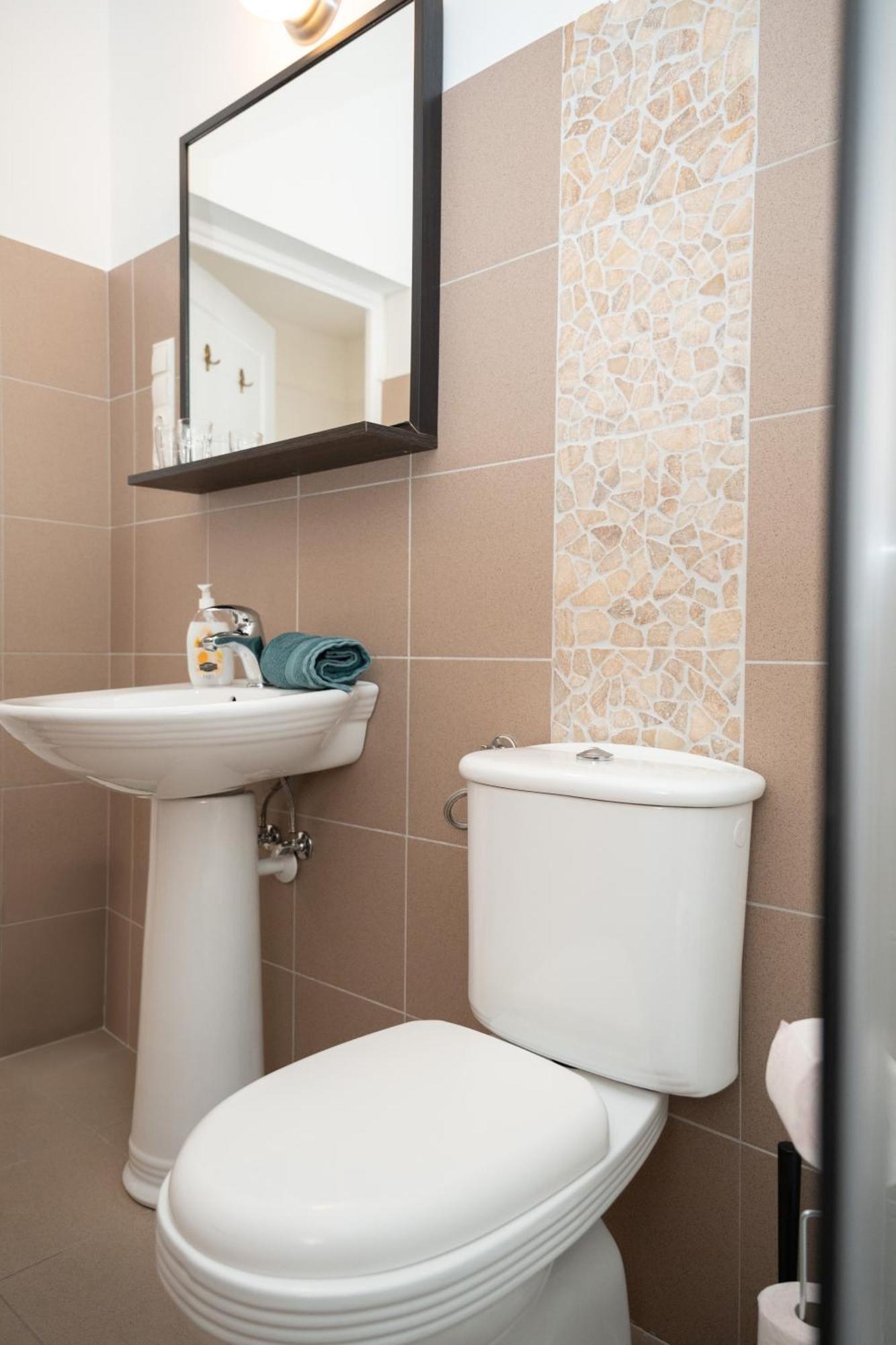 Daphne Deluxe Apartment Budapest Luaran gambar